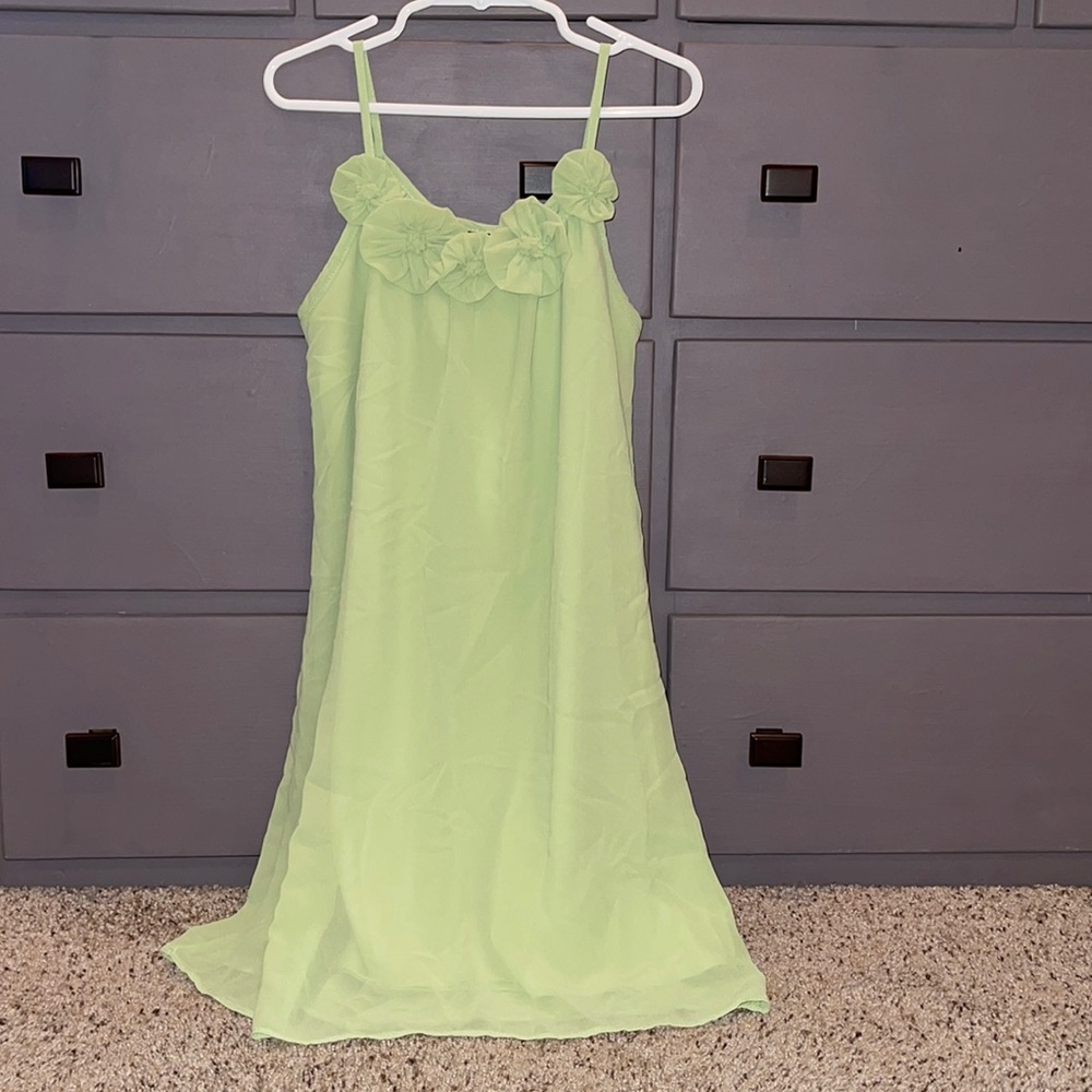 Girl’s dress
